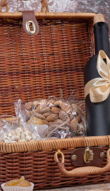 Top 10 eleganckich prezentów świątecznych dla kontrahentów – hurtowe zamówienia na Święta