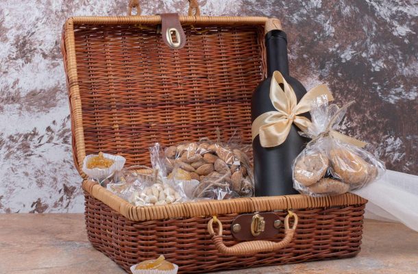 Top 10 eleganckich prezentów świątecznych dla kontrahentów – hurtowe zamówienia na Święta